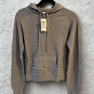 Women’s Knit Hoodie Sweater Small – Gray Ribbed Sleeves – NWT